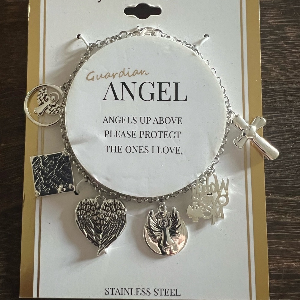 FootNotes Guardian Angel Chain Link Bracelet D12